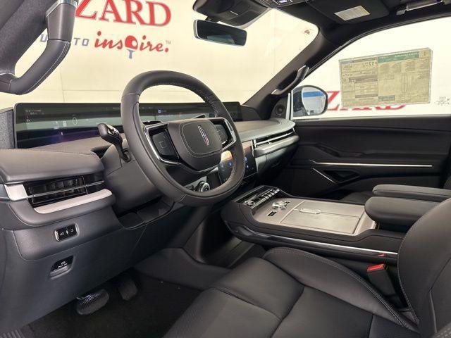 new 2025 Lincoln Navigator car, priced at $107,413