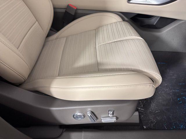 new 2025 Lincoln Nautilus car, priced at $64,087