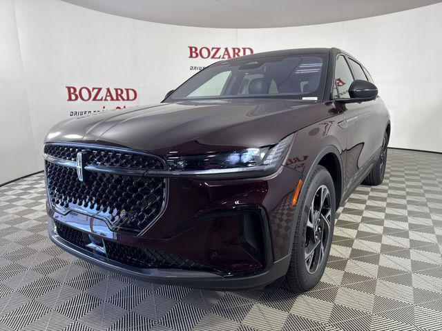 new 2025 Lincoln Nautilus car, priced at $53,576