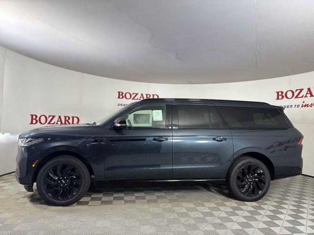 new 2025 Lincoln Navigator car, priced at $107,413