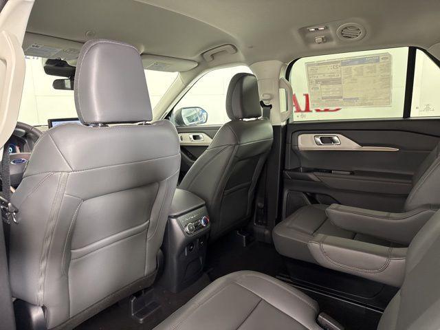 new 2025 Ford Explorer car, priced at $44,818