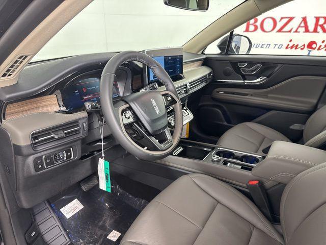 new 2025 Lincoln Corsair car, priced at $50,274