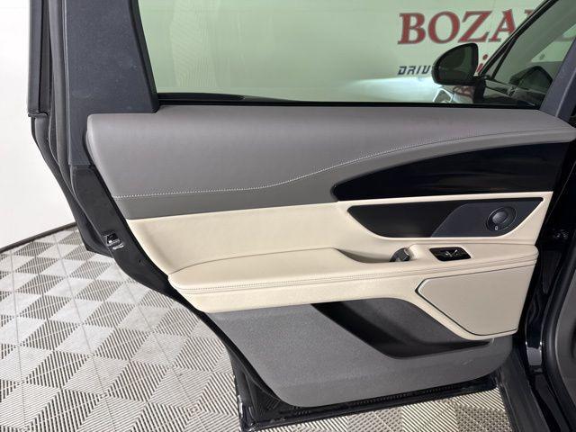 new 2025 Lincoln Nautilus car, priced at $56,987
