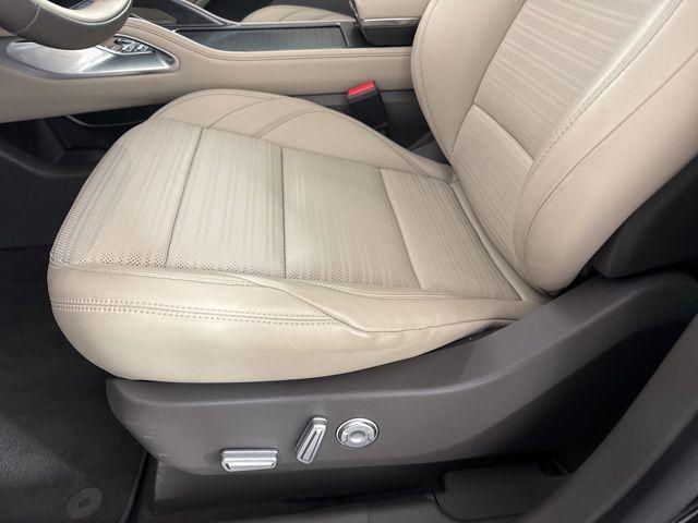 new 2025 Lincoln Nautilus car, priced at $56,987