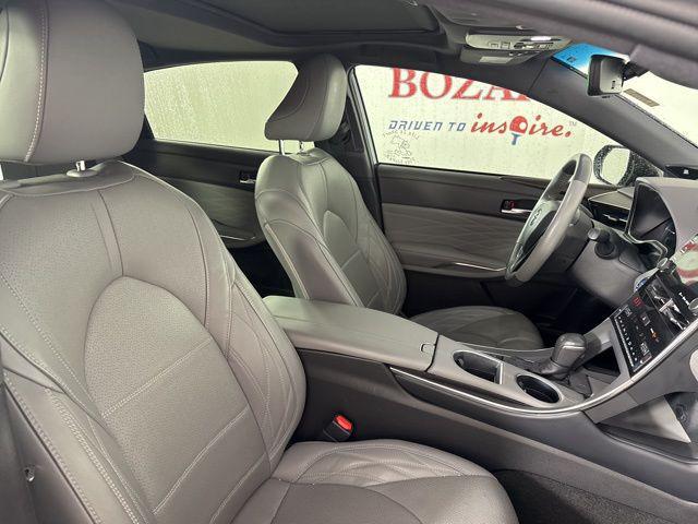 used 2020 Toyota Avalon Hybrid car, priced at $26,000
