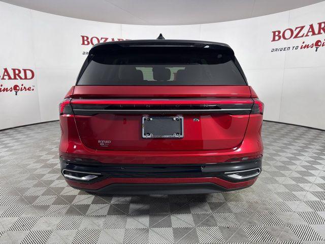 new 2025 Lincoln Nautilus car, priced at $63,397