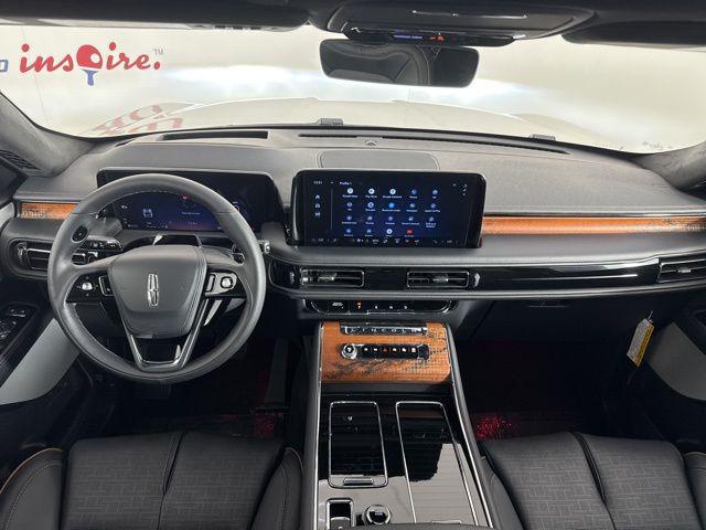 new 2025 Lincoln Aviator car, priced at $82,623