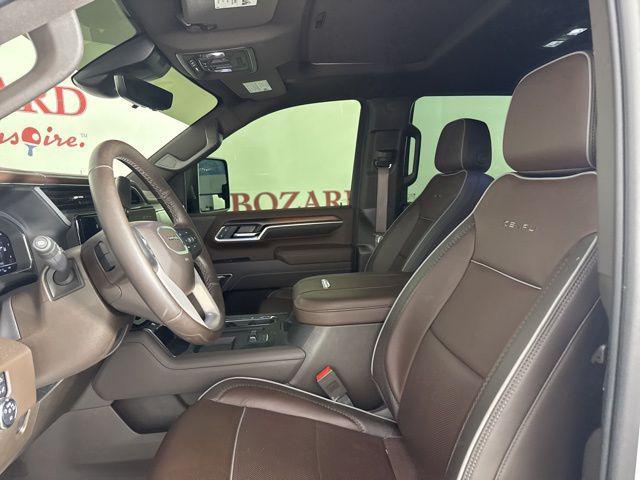 used 2025 GMC Sierra 2500 car, priced at $79,000