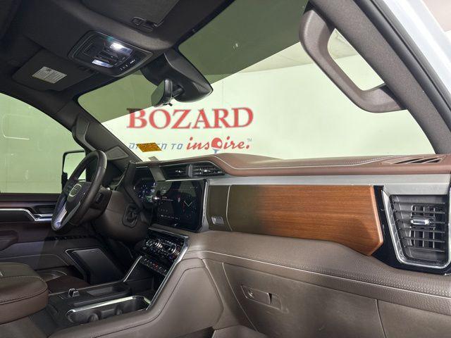 used 2025 GMC Sierra 2500 car, priced at $79,000