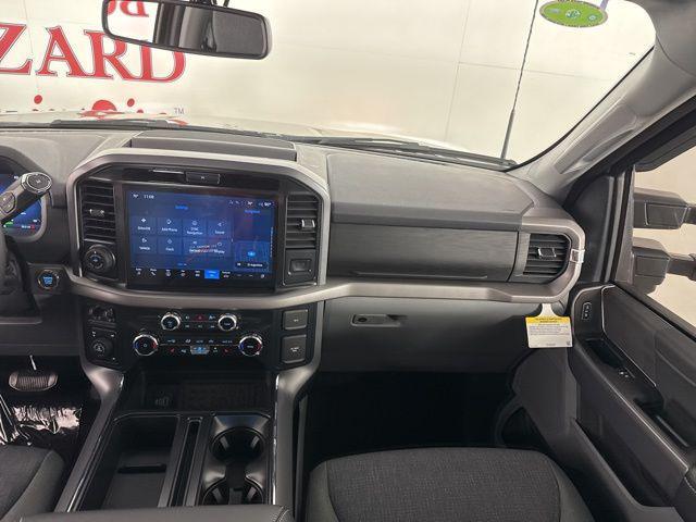 new 2025 Ford F-150 car, priced at $58,692