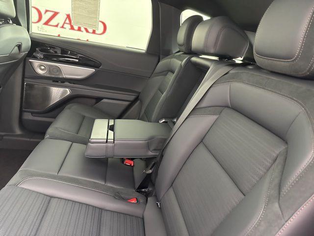 new 2025 Lincoln Nautilus car, priced at $64,317