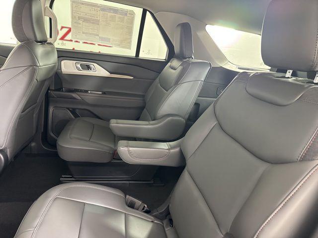 new 2025 Ford Explorer car, priced at $42,907