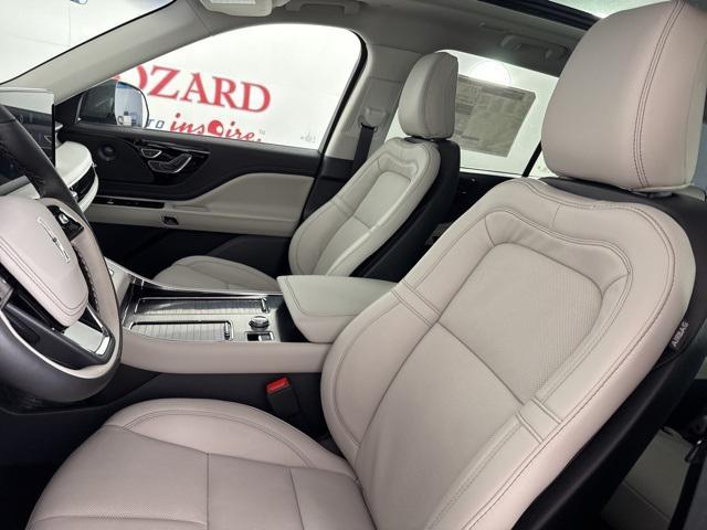 new 2025 Lincoln Aviator car, priced at $61,745