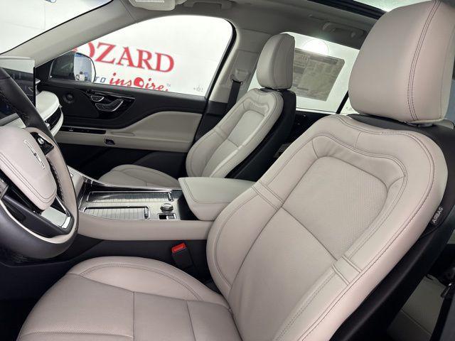 new 2025 Lincoln Aviator car, priced at $65,943