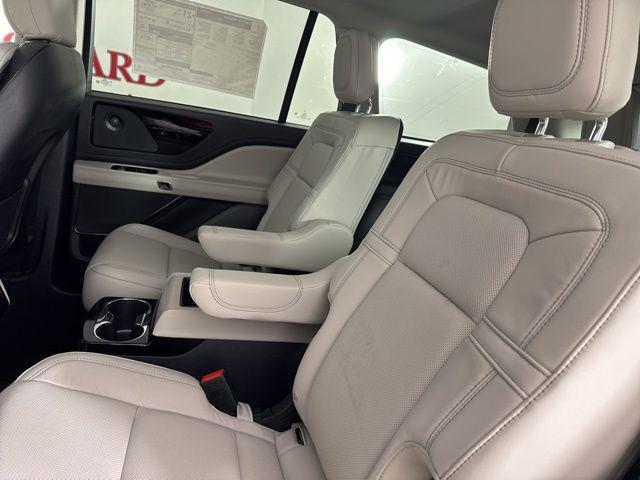 new 2025 Lincoln Aviator car, priced at $65,943