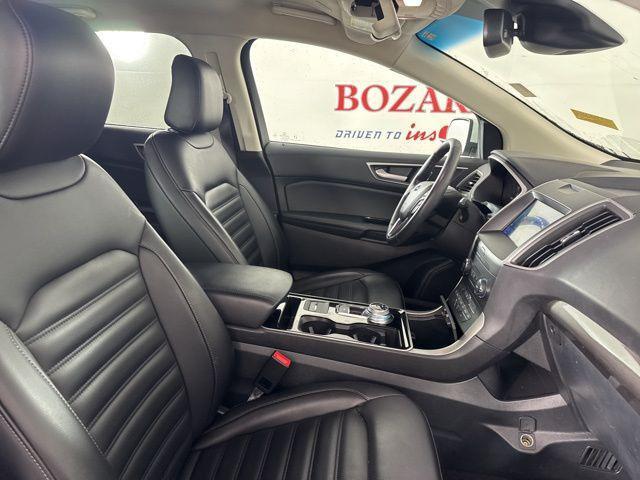 used 2020 Ford Edge car, priced at $18,000