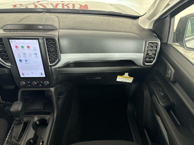 new 2025 Ford Ranger car, priced at $32,528