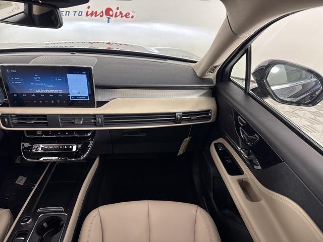 new 2025 Lincoln Corsair car, priced at $37,611