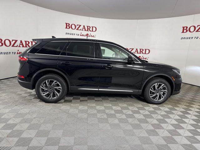 new 2025 Lincoln Corsair car, priced at $37,611