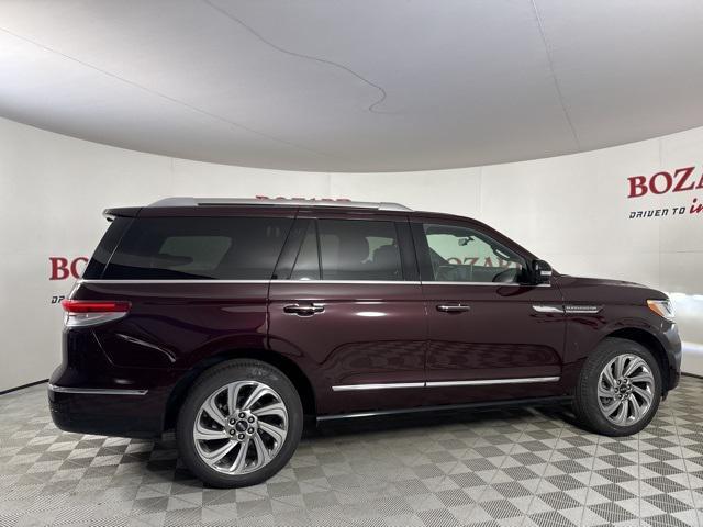 new 2024 Lincoln Navigator car, priced at $77,174