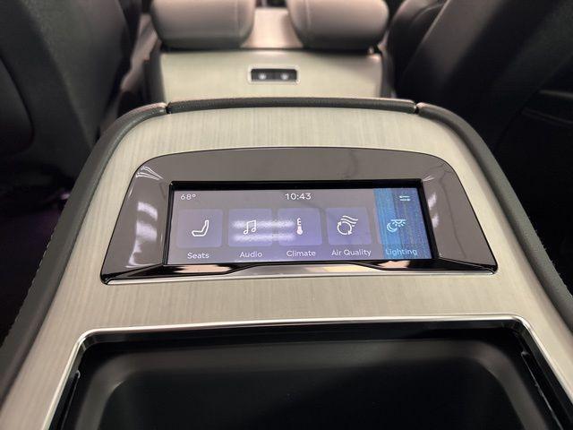 new 2025 Lincoln Navigator car, priced at $106,693