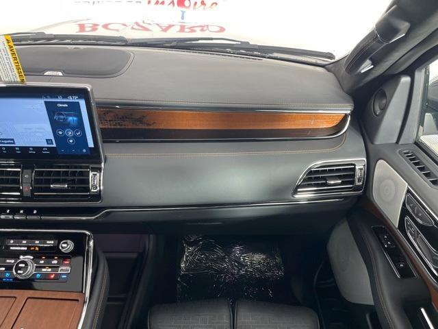 new 2024 Lincoln Navigator L car, priced at $114,815
