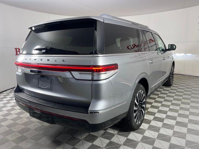 new 2024 Lincoln Navigator car, priced at $97,297