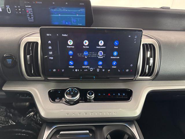 new 2025 Ford Expedition Max car, priced at $68,894