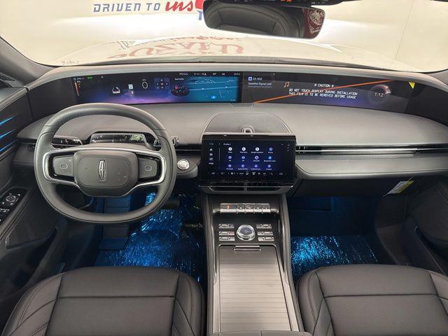 new 2025 Lincoln Nautilus car, priced at $53,576