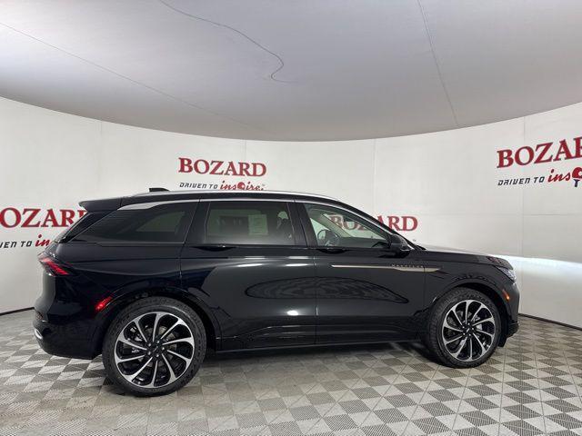 new 2025 Lincoln Nautilus car, priced at $75,645