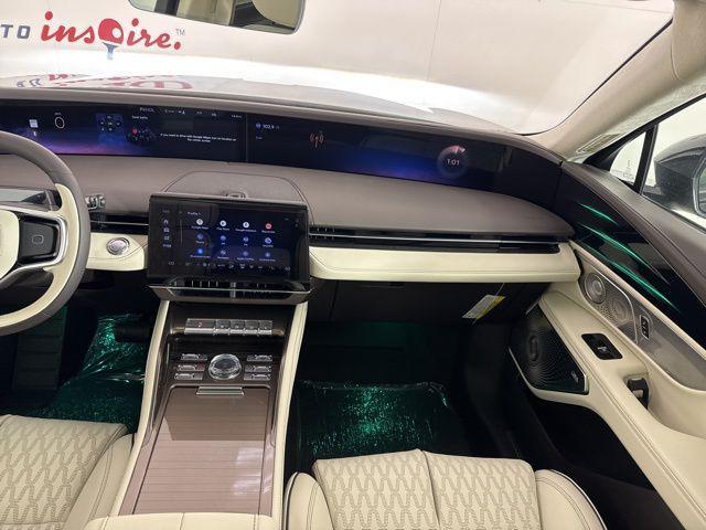 new 2025 Lincoln Nautilus car, priced at $75,645