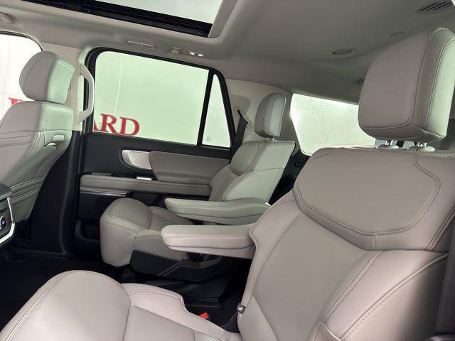 new 2025 Ford Expedition Max car, priced at $65,992