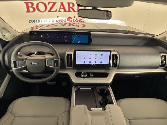 new 2025 Ford Expedition Max car, priced at $65,992