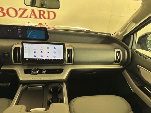 new 2025 Ford Expedition Max car, priced at $65,992