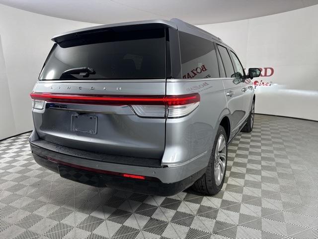 new 2024 Lincoln Navigator car, priced at $100,792