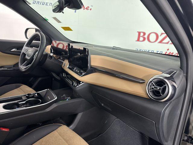 used 2025 Chevrolet Equinox car, priced at $32,000