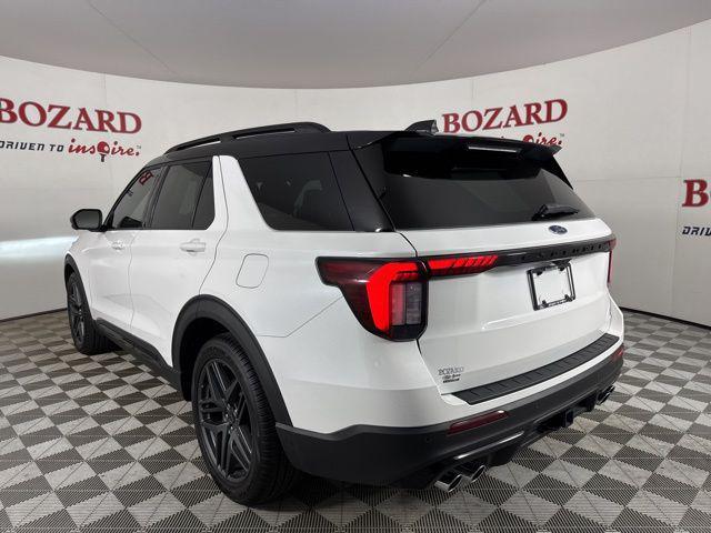 new 2025 Ford Explorer car, priced at $62,755