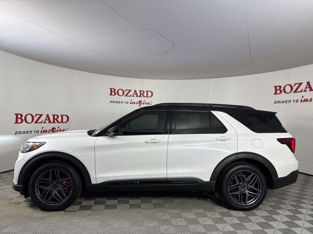 new 2025 Ford Explorer car, priced at $62,755