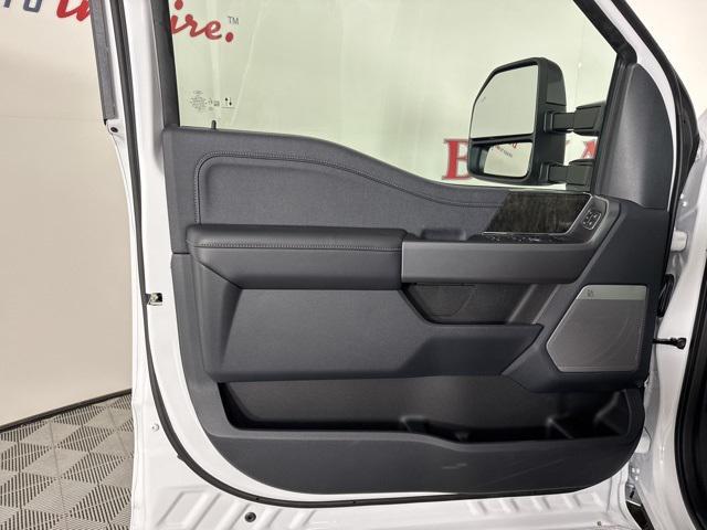 new 2025 Ford F-250 car, priced at $90,679