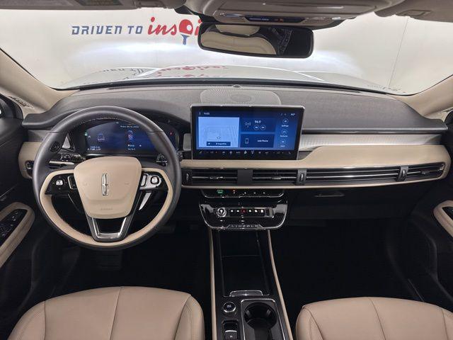 new 2025 Lincoln Corsair car, priced at $37,557