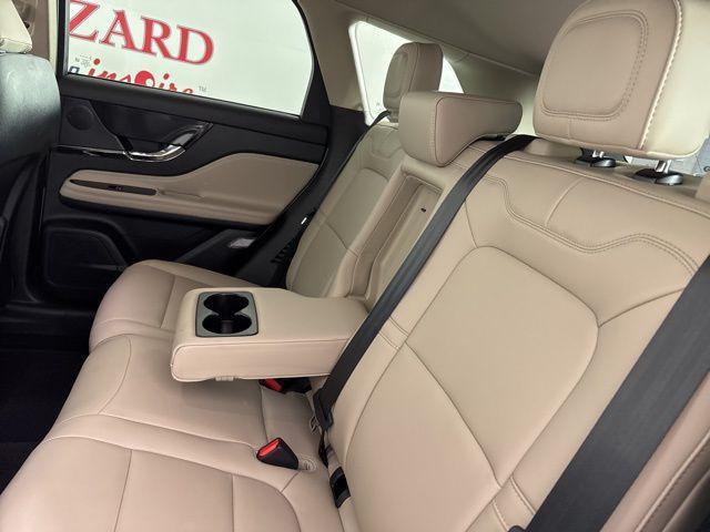 new 2025 Lincoln Corsair car, priced at $37,557