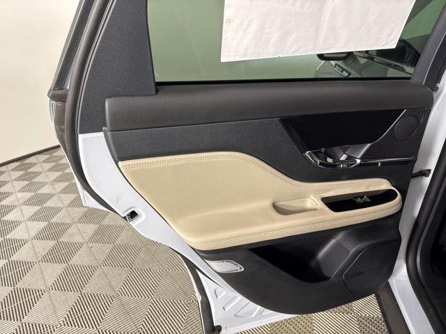 new 2025 Lincoln Corsair car, priced at $37,557