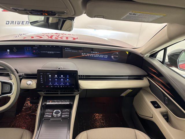 new 2025 Lincoln Nautilus car, priced at $50,816