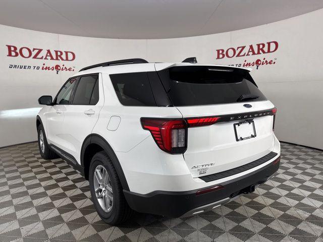 new 2025 Ford Explorer car, priced at $43,678