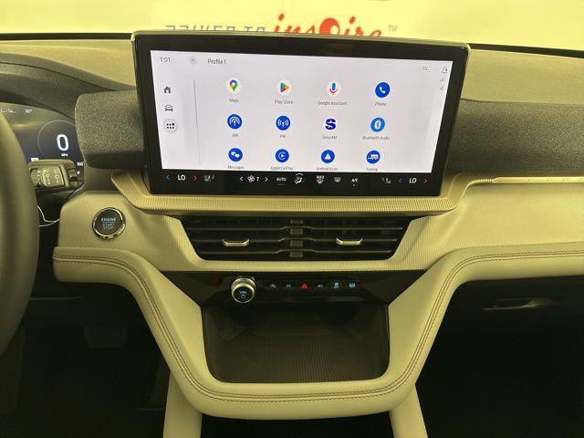 new 2025 Ford Explorer car, priced at $43,678