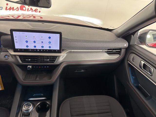 new 2025 Ford Explorer car, priced at $46,414