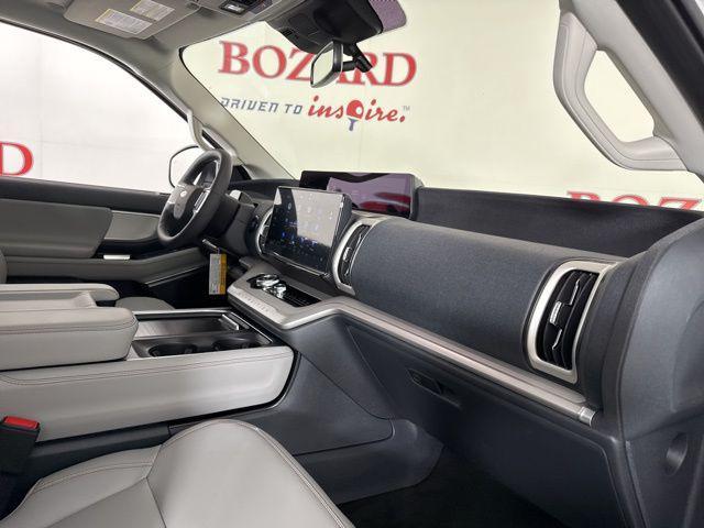 new 2025 Ford Expedition Max car, priced at $70,097