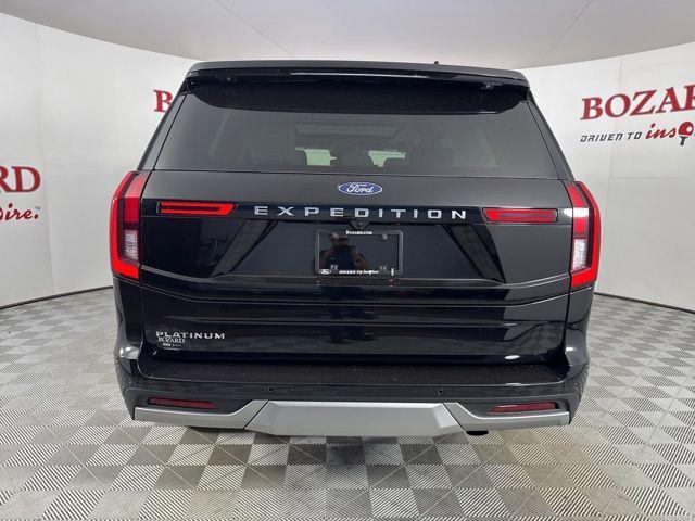 new 2025 Ford Expedition car, priced at $89,605