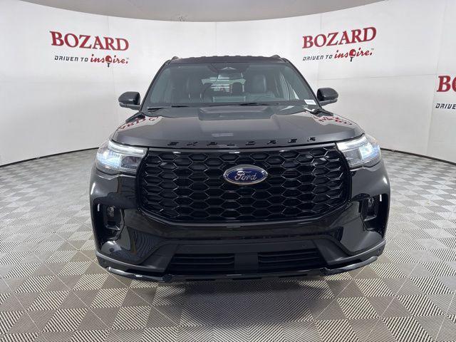 new 2025 Ford Explorer car, priced at $45,221