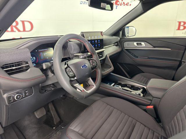 new 2025 Ford Explorer car, priced at $45,221